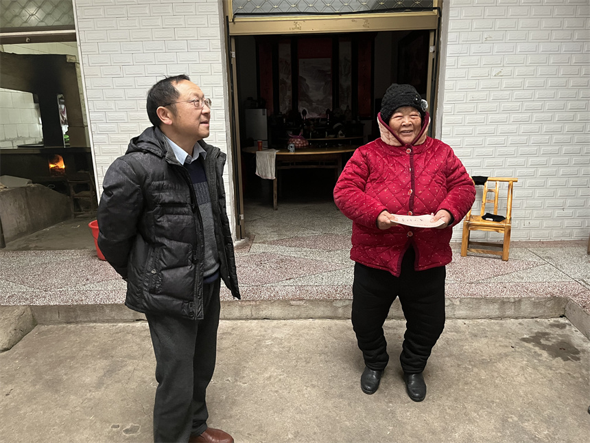 周本慎.jpg